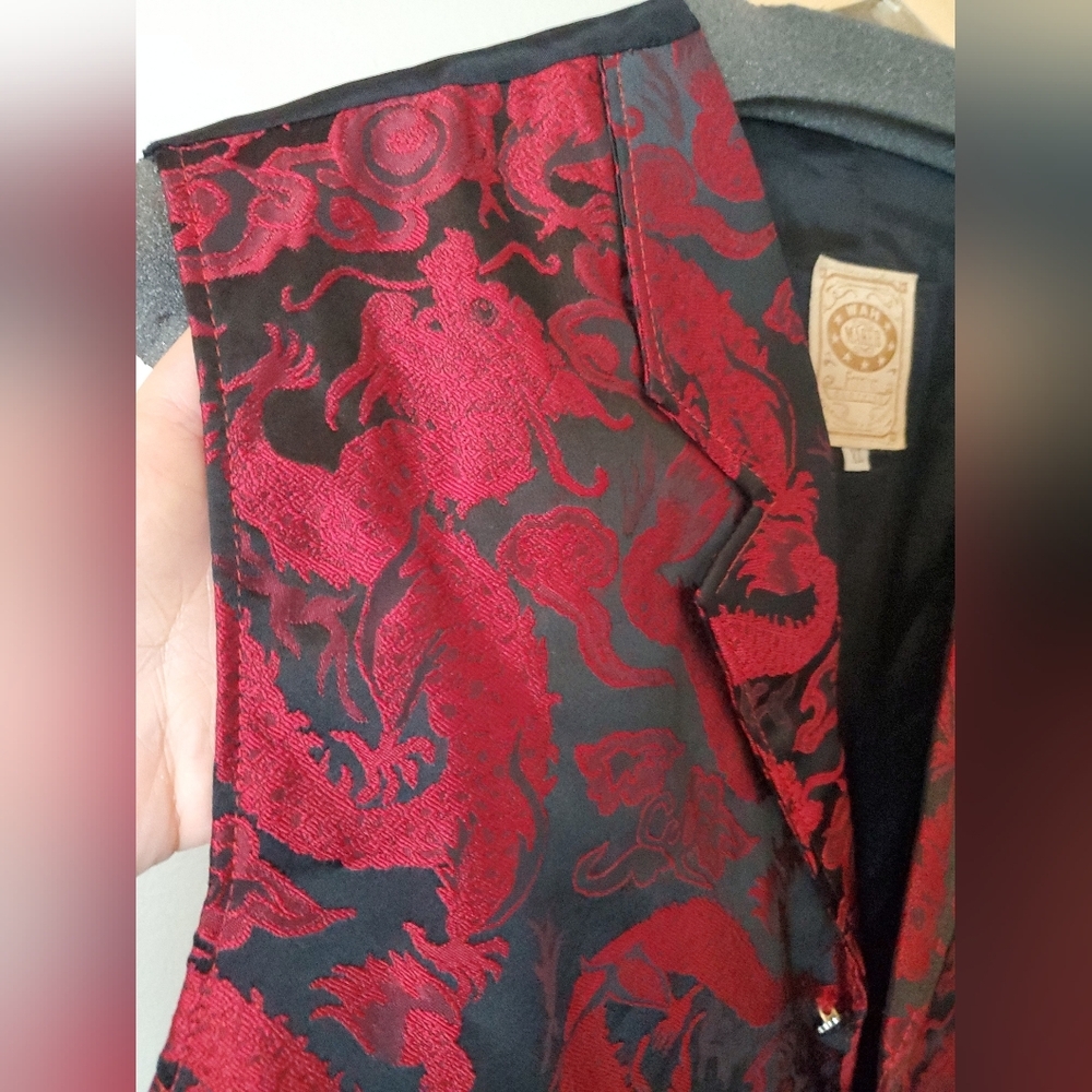 Wah Maker Frontier Vest- Red and Black Brocade Dragon Print - Picture 5 of 16